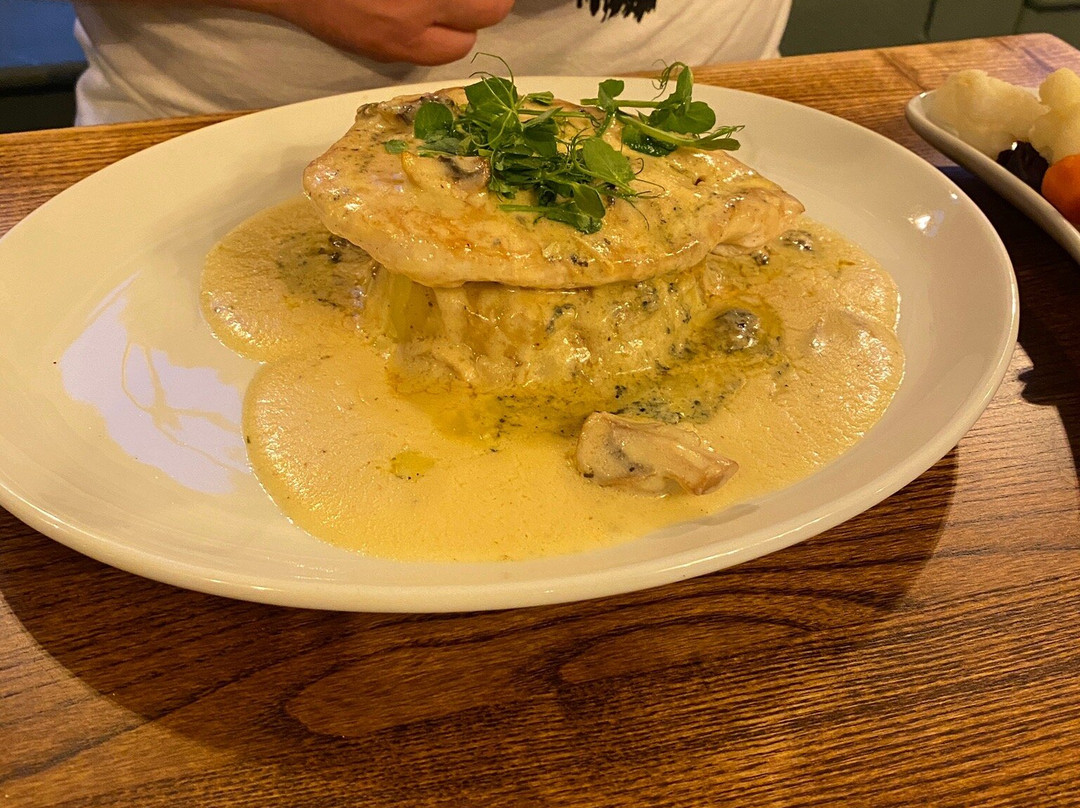 The Liverpool Arms Hotel主图