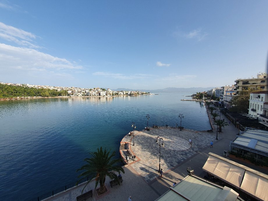 帕里瑞亚酒店主图