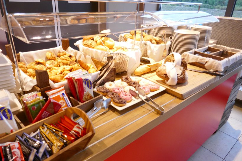 宜必思伍兹堡酒店-餐饮