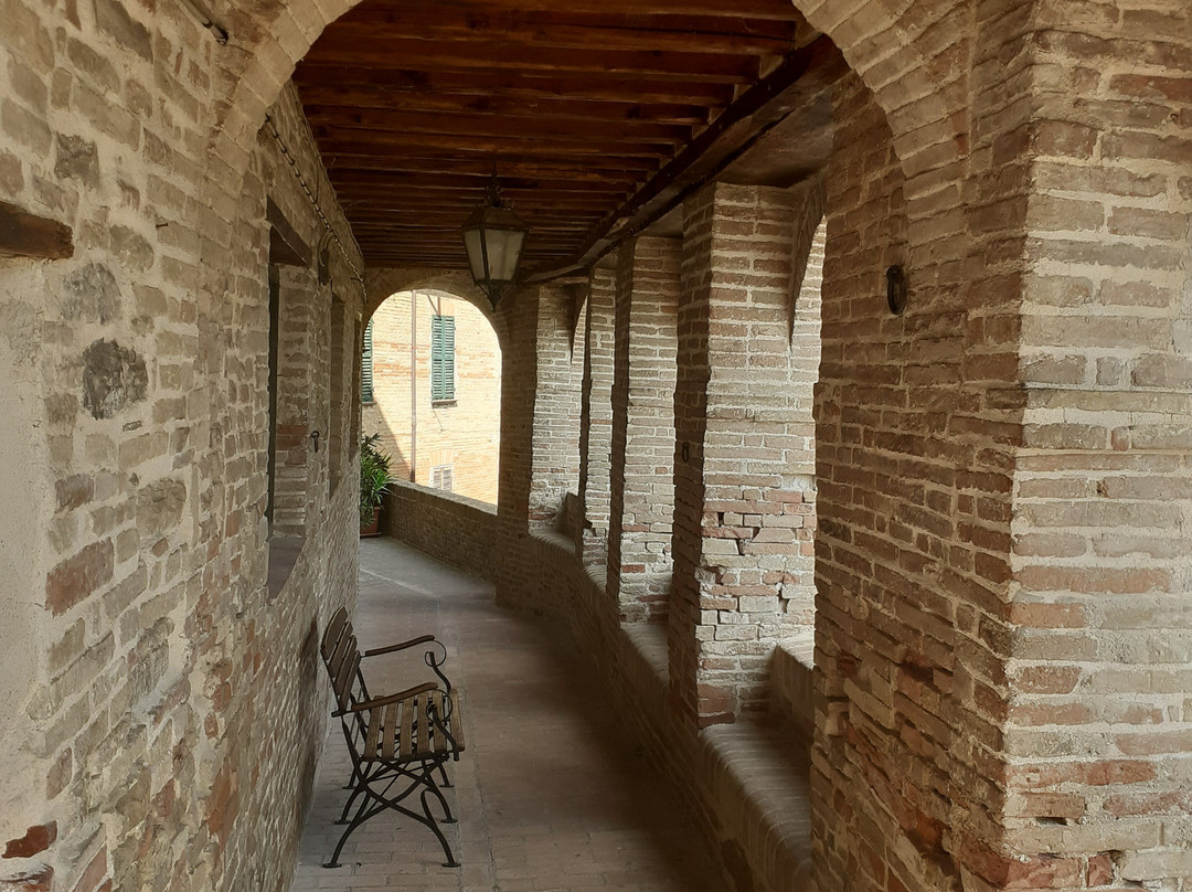 Castello di Piticchio-Arcevia必去景点
