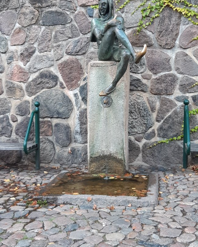 Eulenspiegel-Brunnen Mölln景点图片