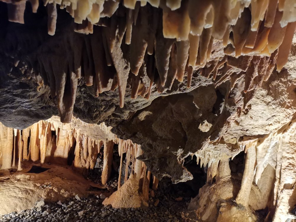 Grotte de Fontrabiouse景点图片