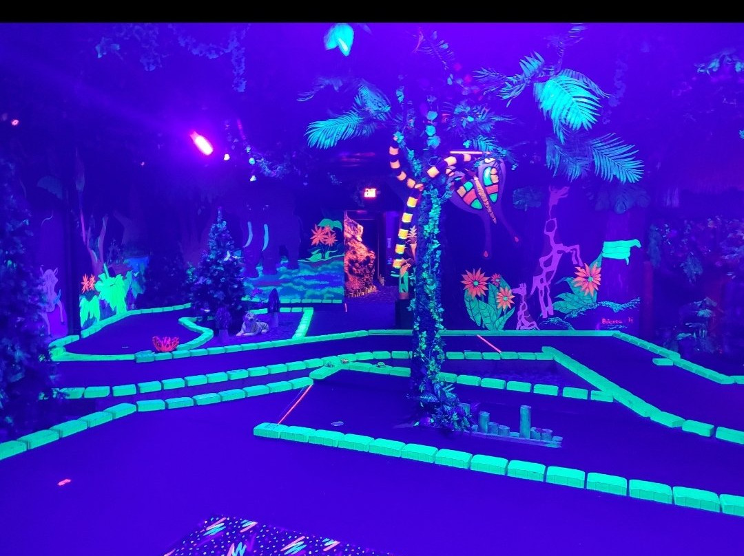 Golf Shores Fun Center-Corydon必去景点