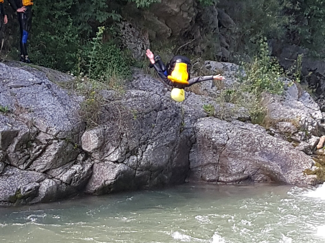 Tirol Rafting-骚藤斯必去景点