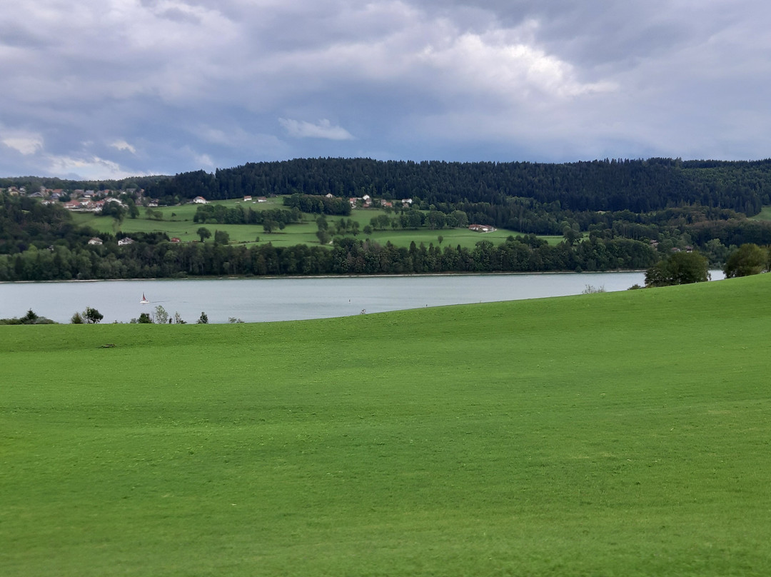 Lac de Saint-Point-Saint-Point-Lac必去景点