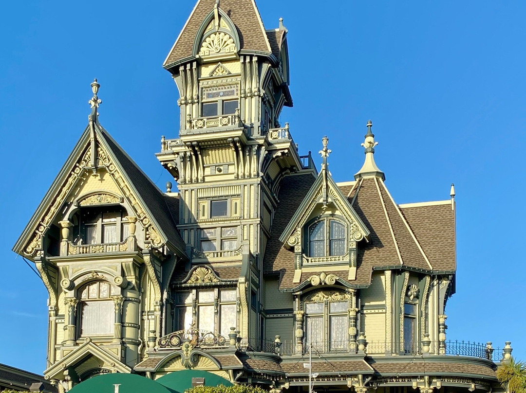 Carson Mansion景点图片