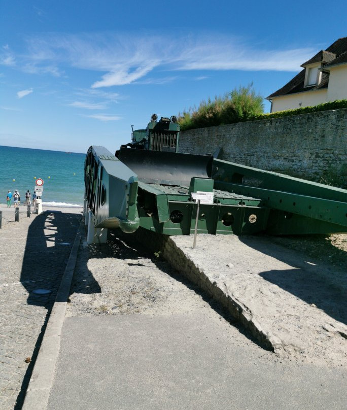 Arromanches Militaria景点图片
