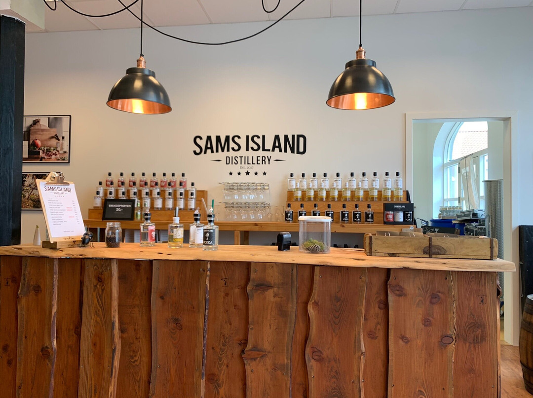 萨姆索岛旅游景点-Sams Island Distillery