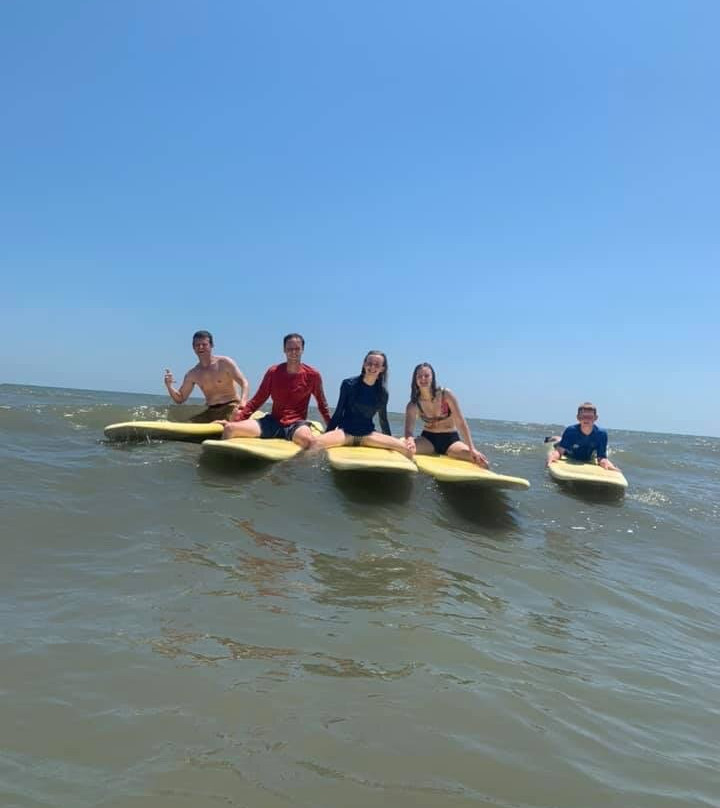 Carolina Salt Surf Lessons景点图片