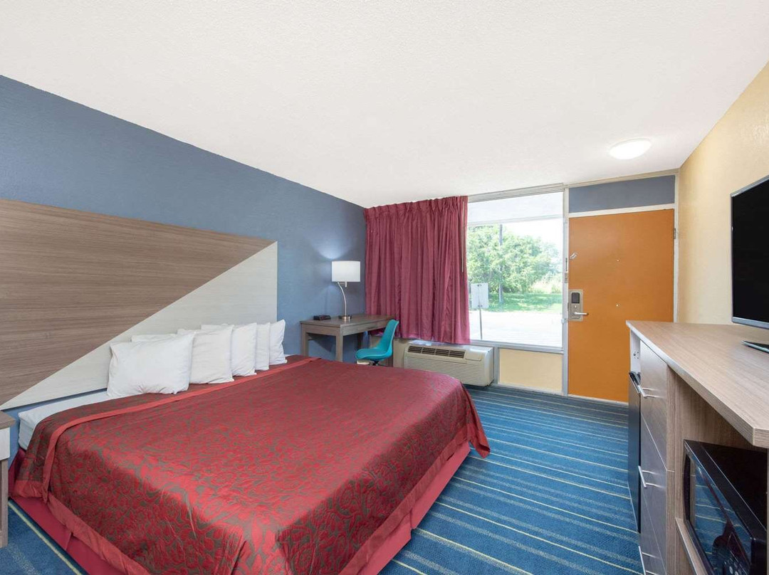 Days Inn by Wyndham Salem, Illinois主图
