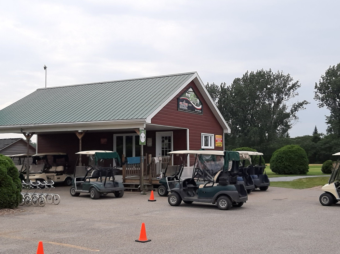 Club de Golf Saint-Simon-Saint-Simon-de-Bagot必去景点