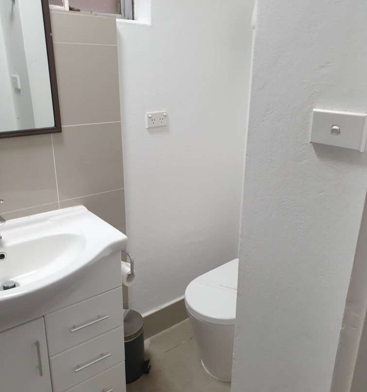 高山汽车旅馆主图