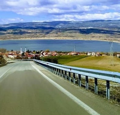 Yenicaga Lake景点图片