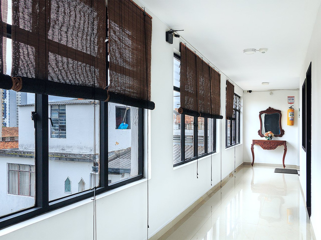 Hotel Colonial Plaza主图