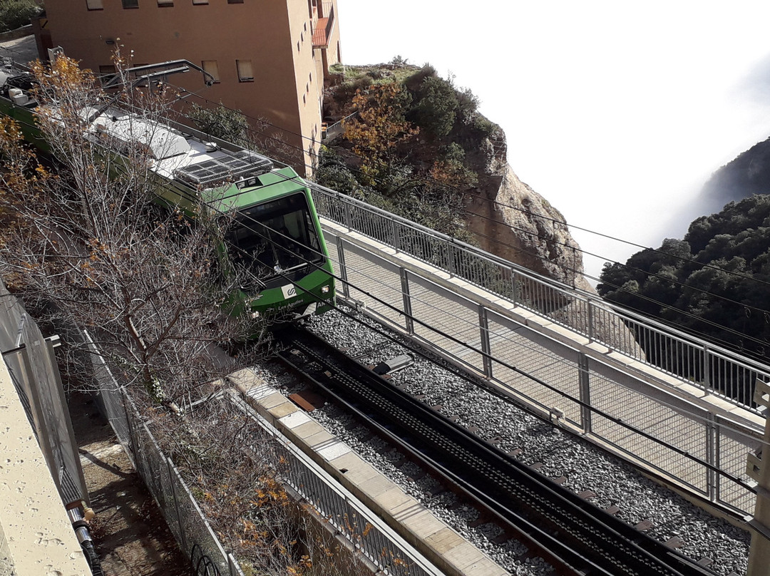 Tren cremallera de Montserrat-Monistrol de Montserrat必去景点