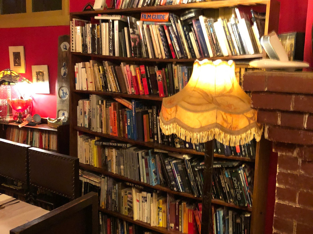 Radio Springs Hotel主图