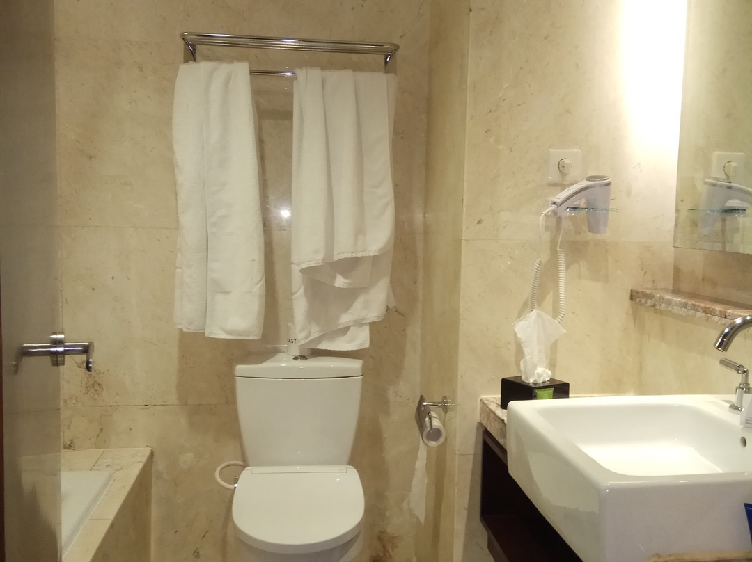 阿斯顿三马林达会议酒店主图