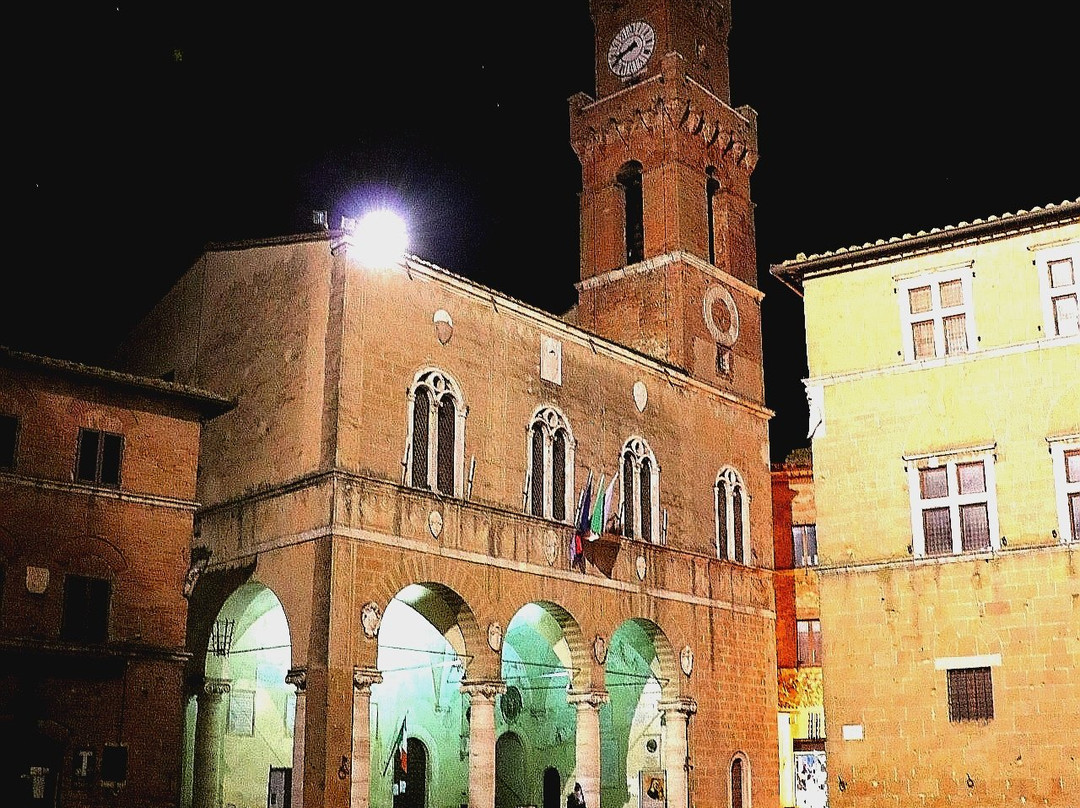 Piazza Pio II-皮恩扎必去景点