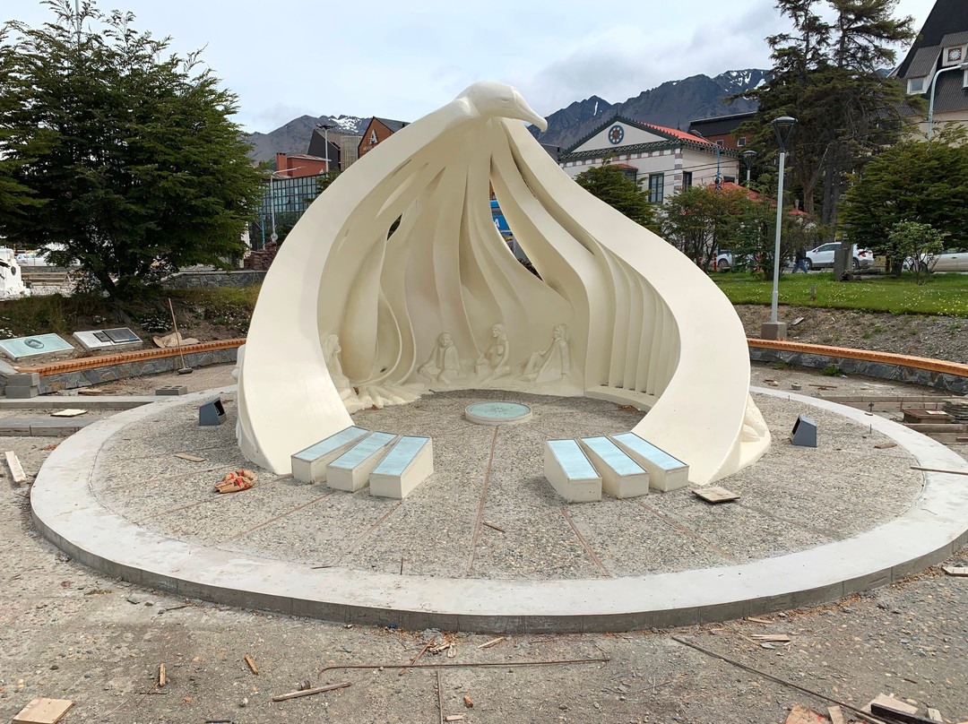 Monumento Antiguos Pobladores de Ushuaia景点图片