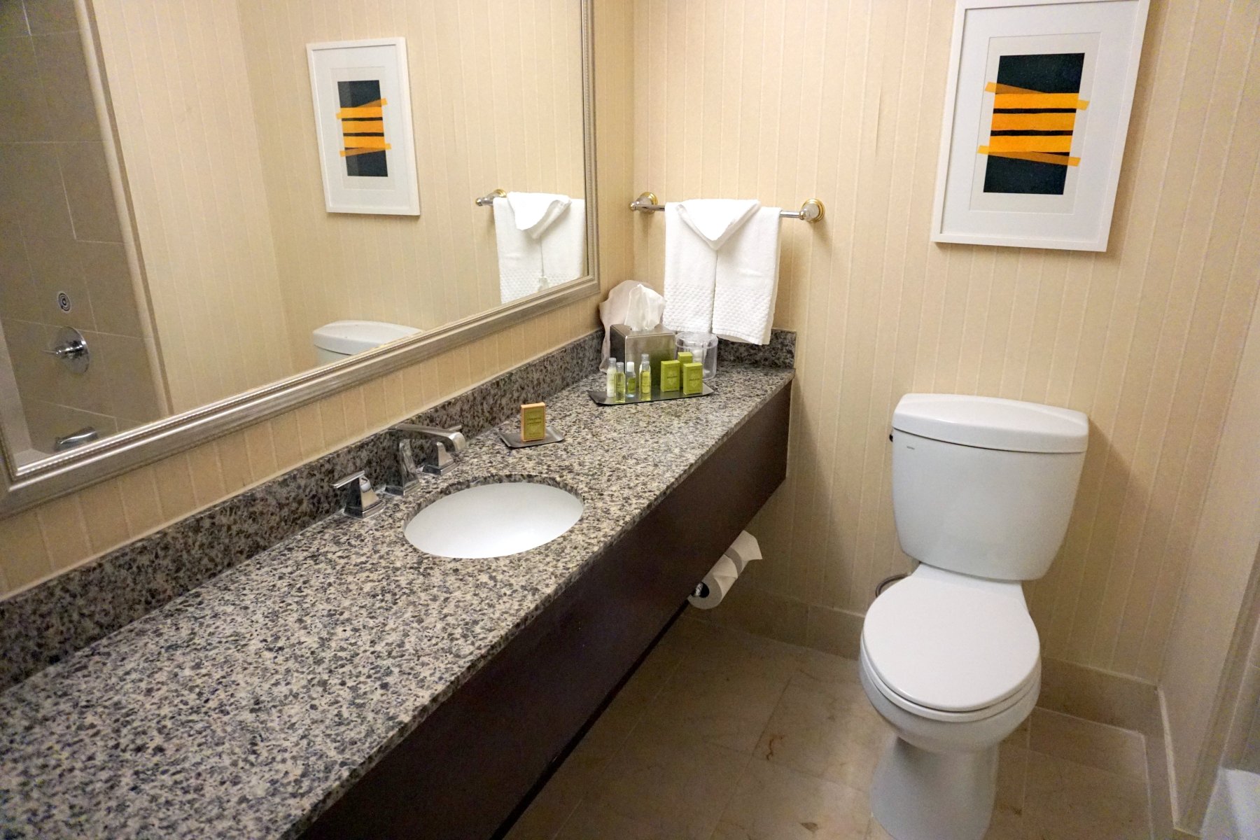 洛杉机希尔顿逸林酒店-浴室