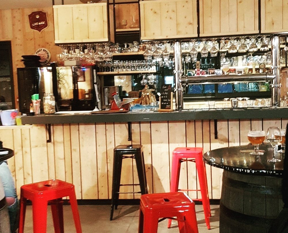 Côté Vins Côté Bières景点图片