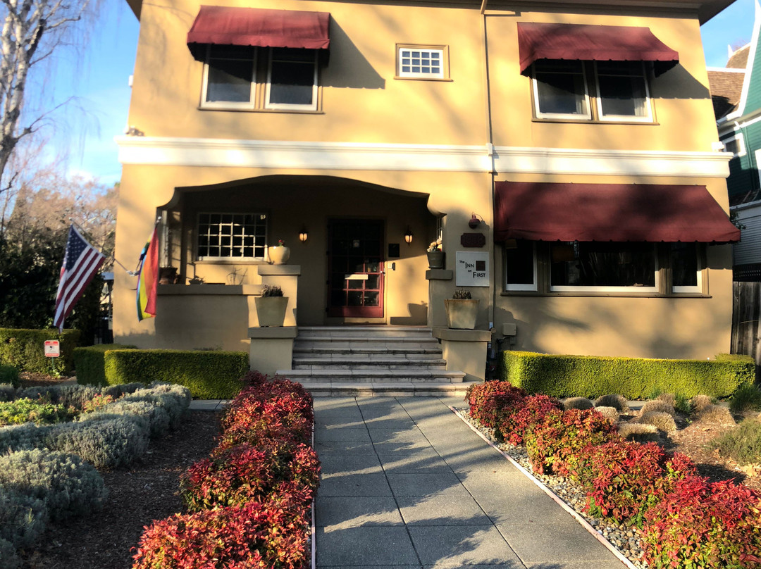 The Inn On First主图