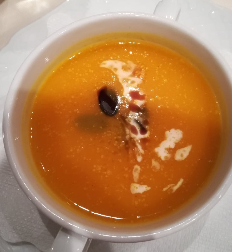 海因茨酒店主图