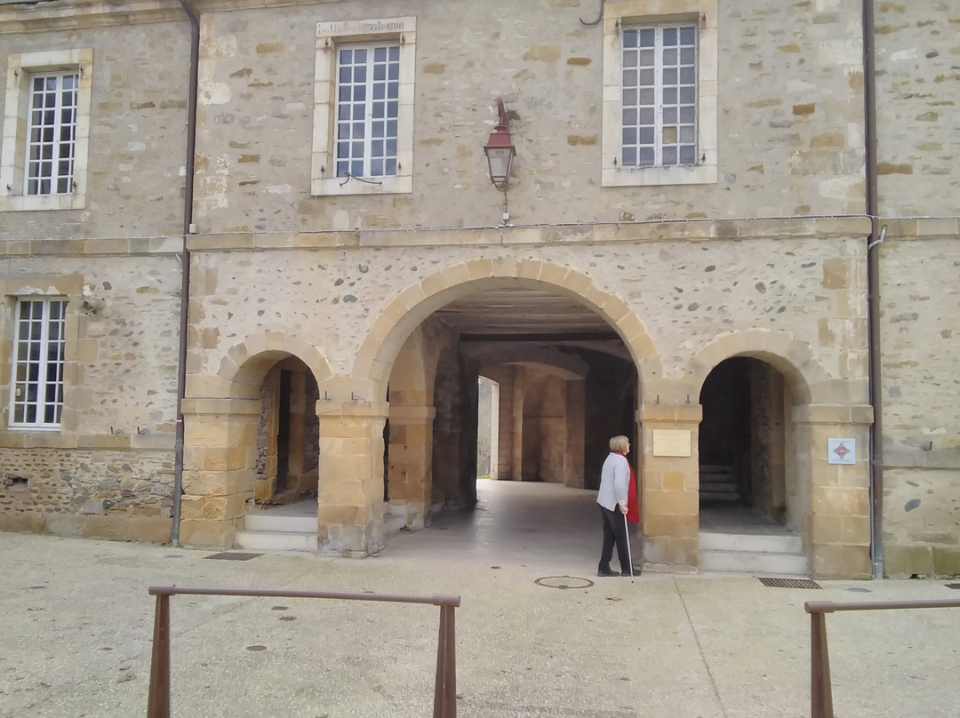 Remparts de Navarrenx-Navarrenx必去景点
