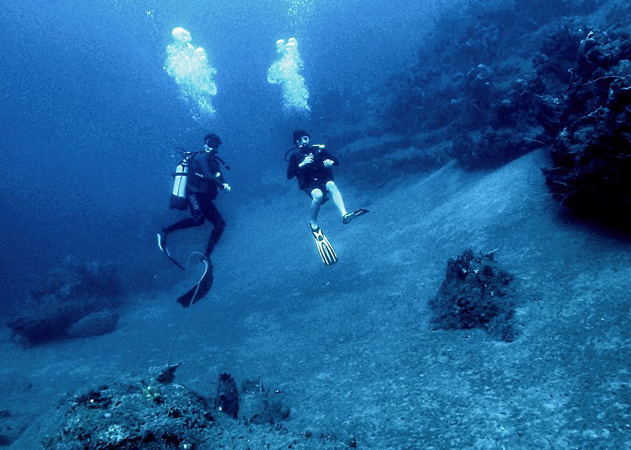 A Papa D'Lo Plongee-Saint-Pierre必去景点