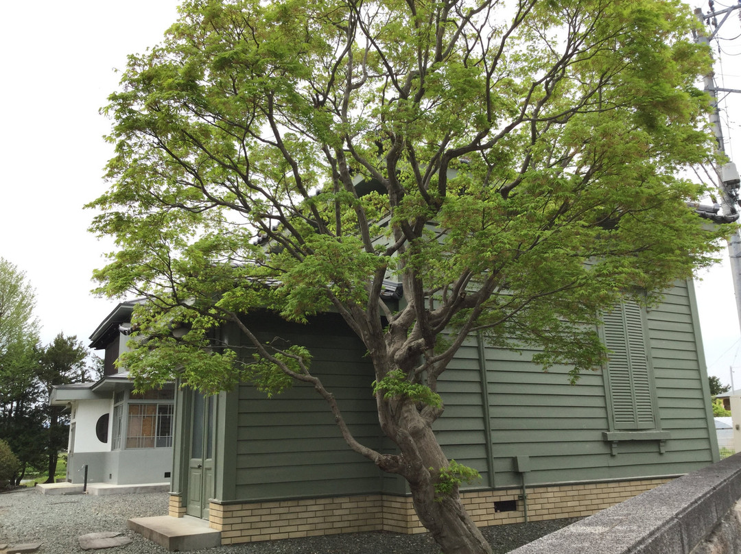 Tadashi Senda and Memorial-金崎町必去景点