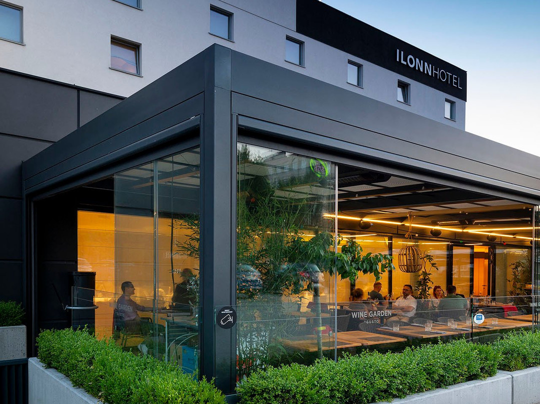Ilonn Hotel主图