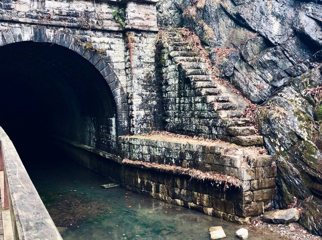 C&O Canal - Paw Paw Tunnel景点图片