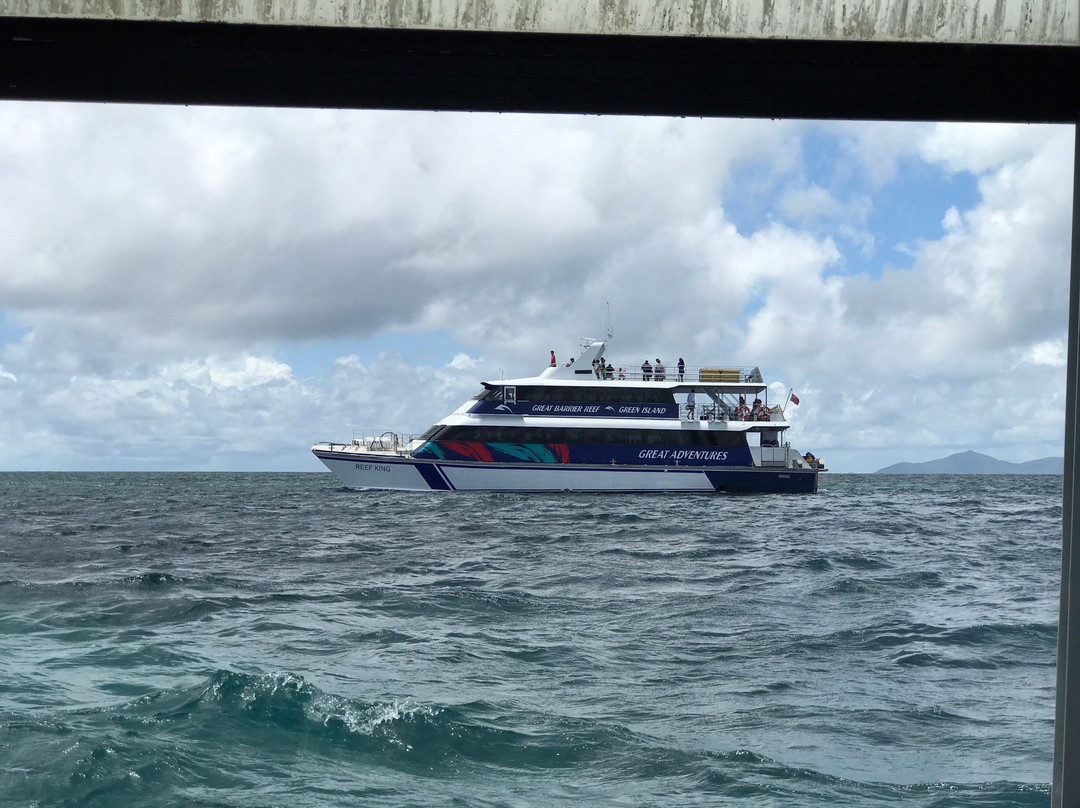 Green Island Cruise - Day Tour (Big Cat Green Island Reef Cruise)景点图片