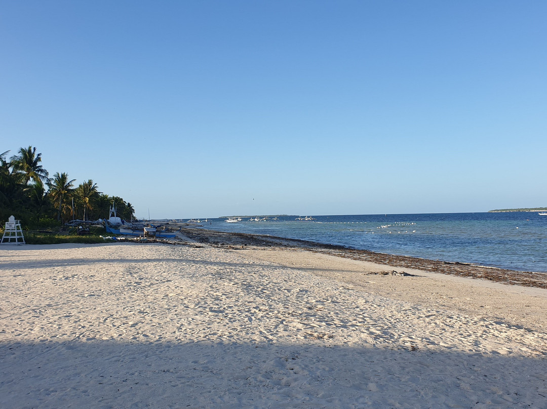 菲海滩俱乐部站酒店 主图