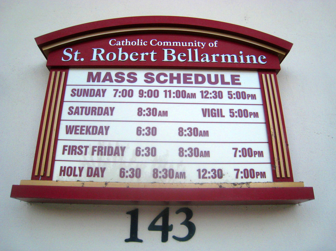 St. Robert Bellarmine Church景点图片