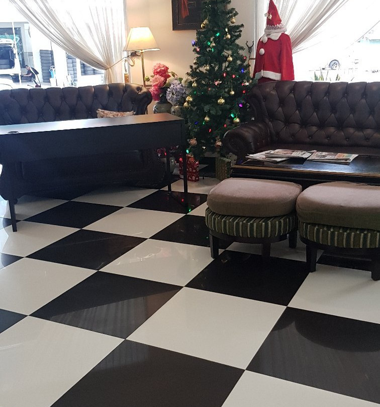 Luscious Hotel主图