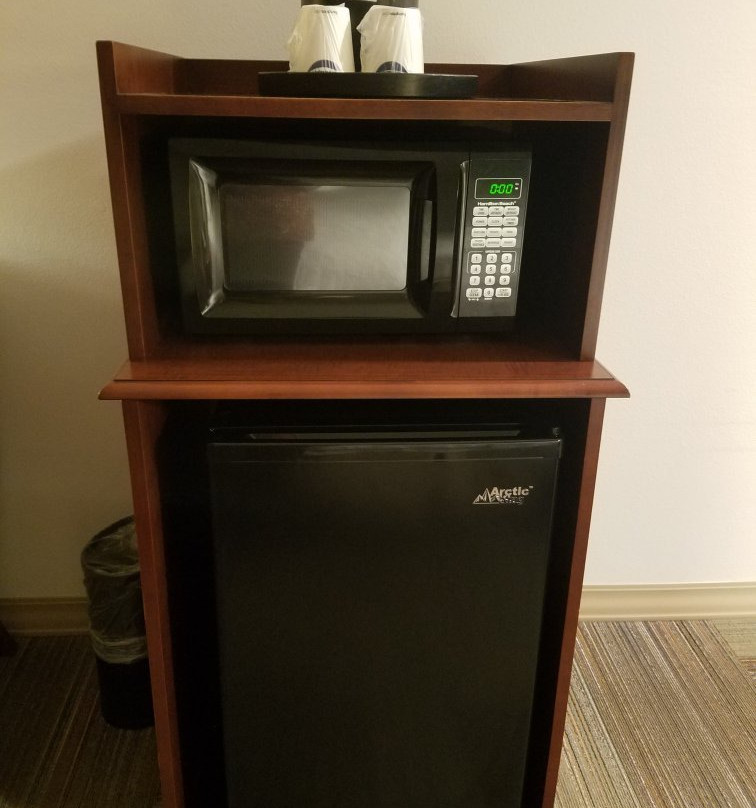 莱福希尔顿恒庭旅馆&套房酒店主图