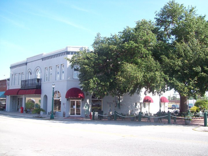 Oak Tree Hotel主图