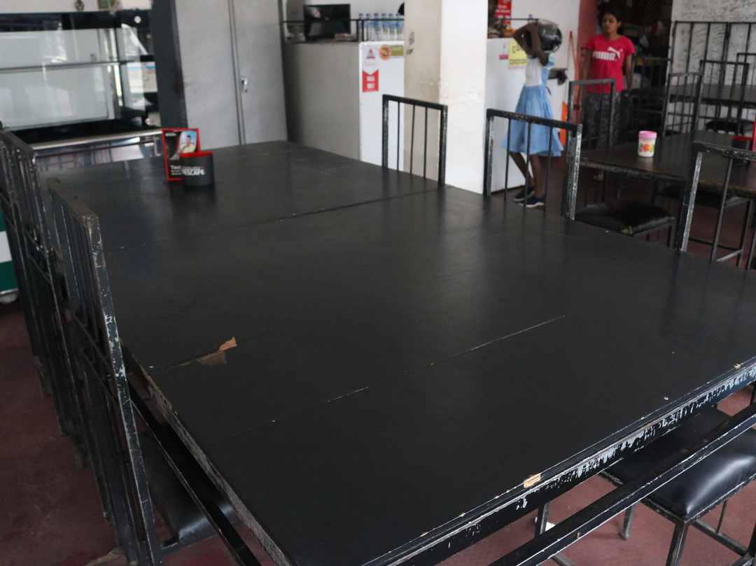 Fresh Food Restaurant