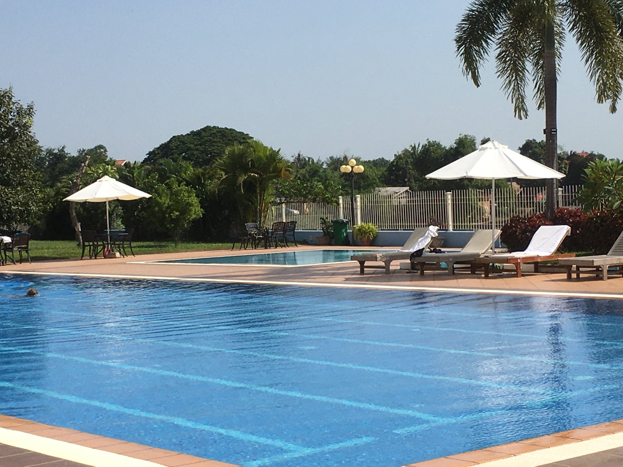 Pursat Riverside Hotel and Spa-泳池