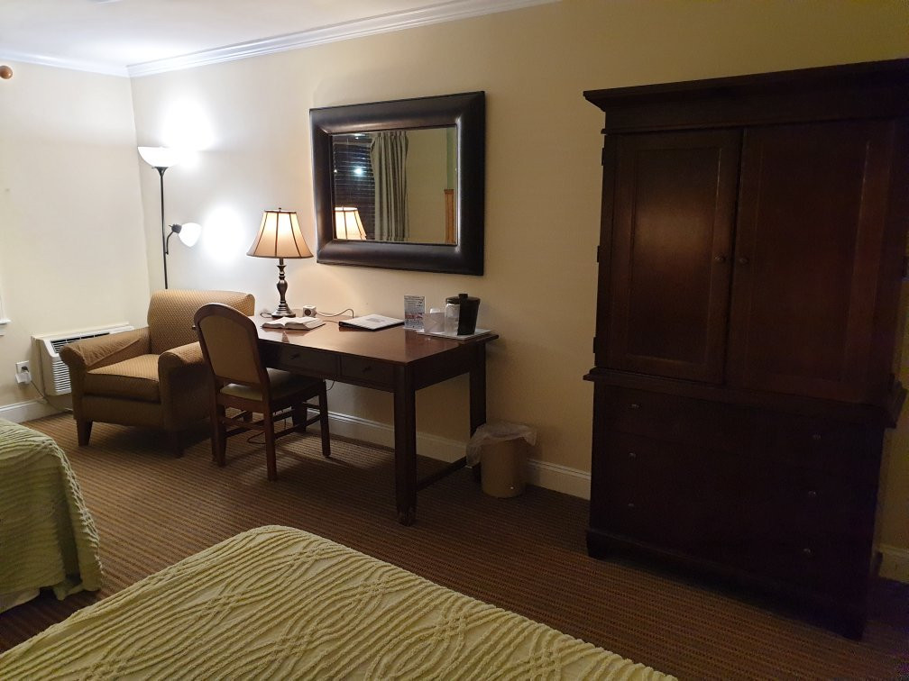 Hancock House Hotel主图