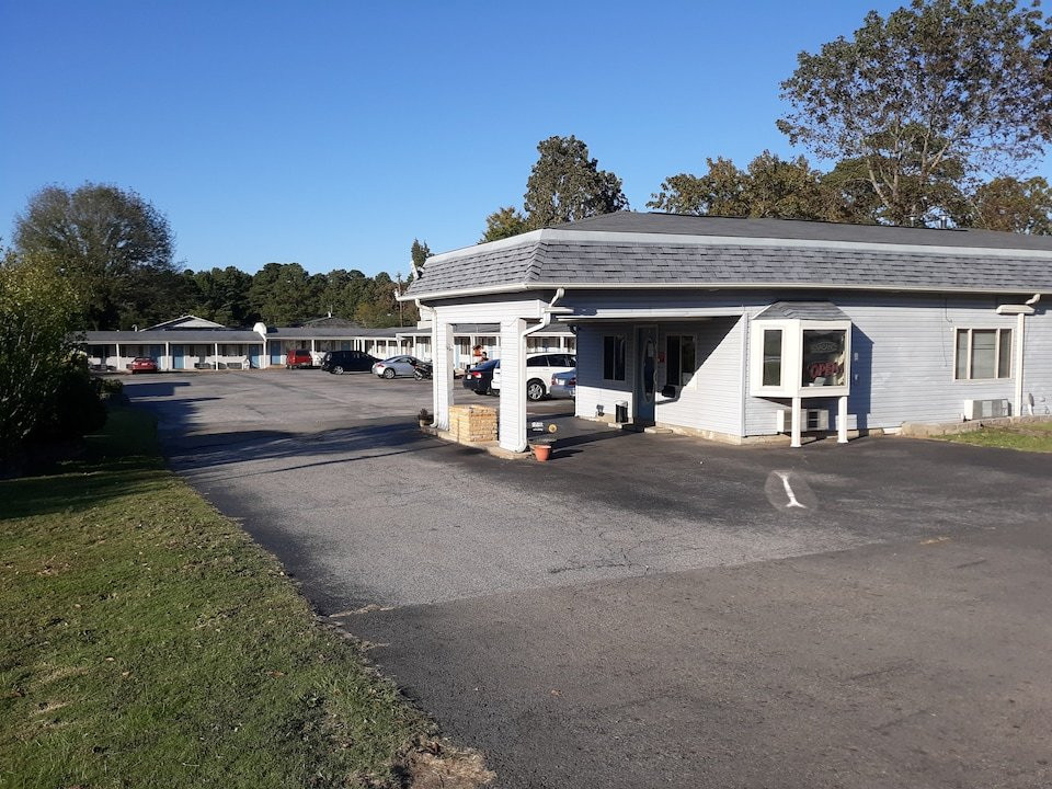 赫伯斯普林斯湖畔酒店