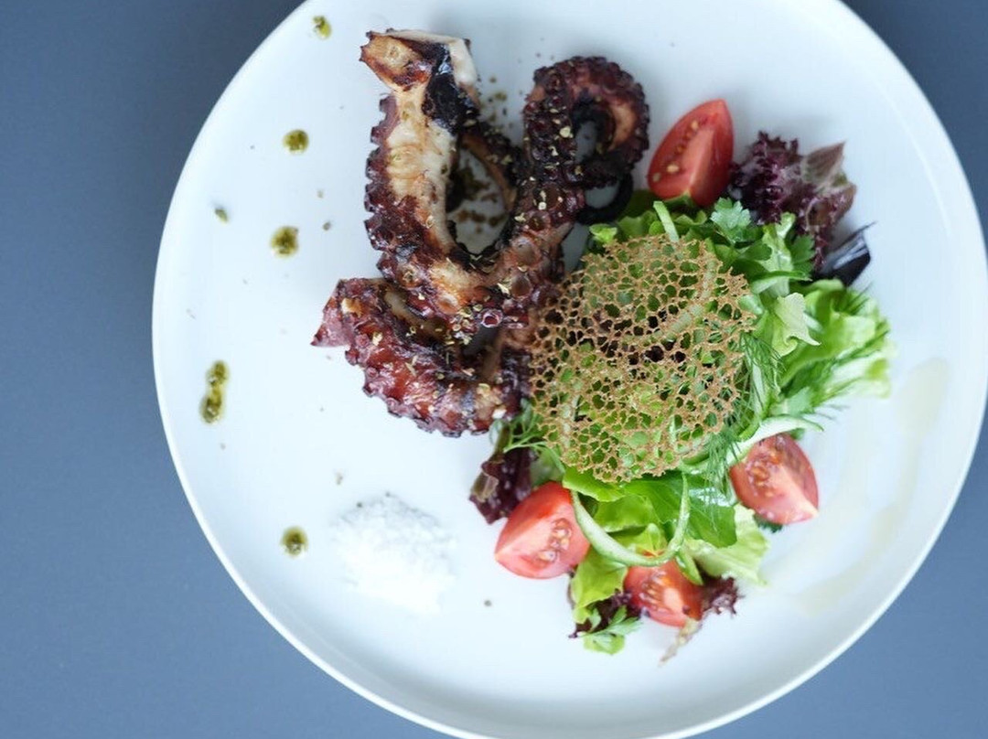 Point Cafe Restaurant