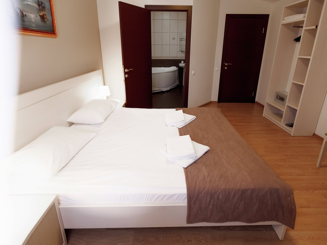 Hotel Isaevsky主图