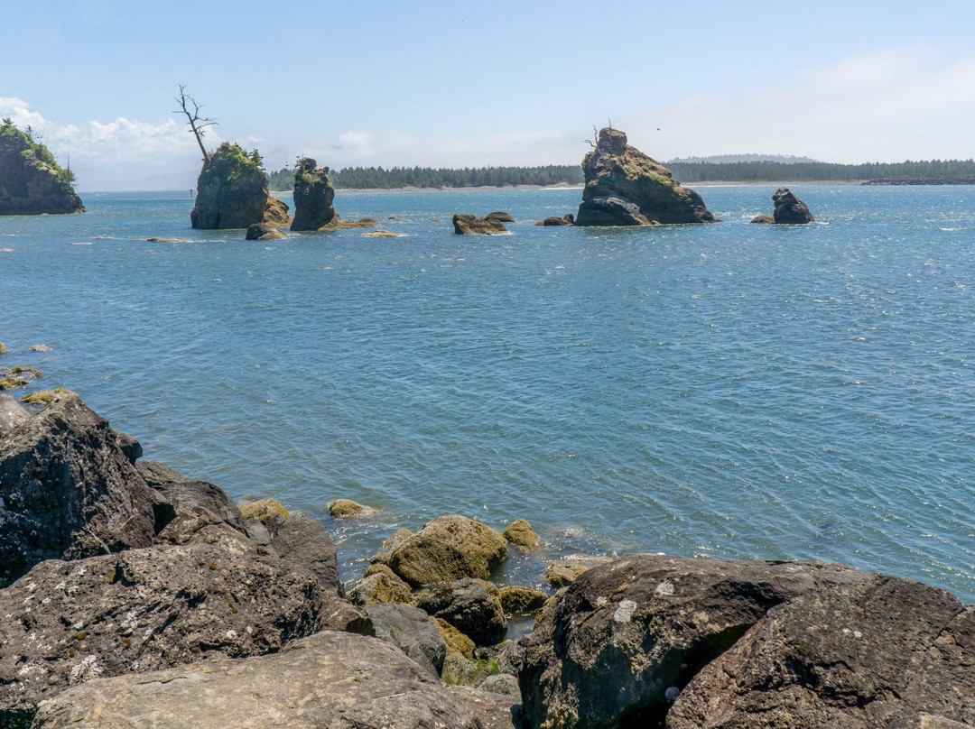The Three Graces-Rockaway Beach必去景点