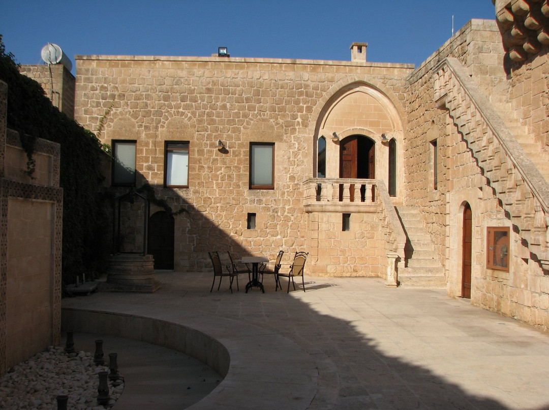 Kasr-i Nehroz Hotel主图