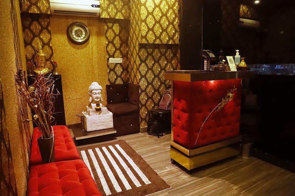 Aura Thai Spa-波帕必去景点