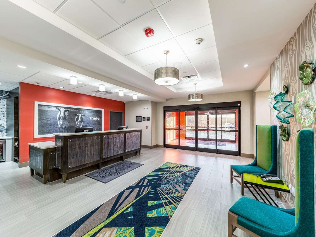 Hampton Inn & Suites Pryor主图