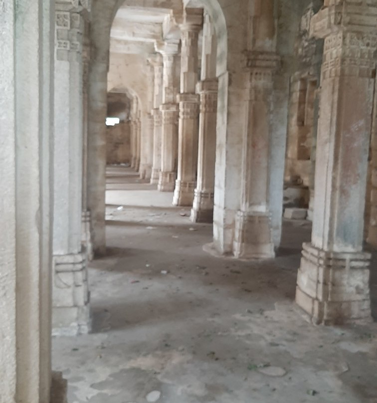 Uparkot-居那加德必去景点