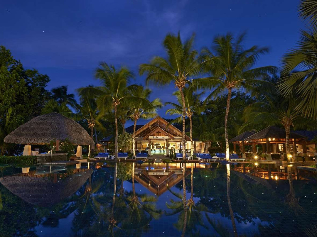 塞舌尔拉布瑞思希尔顿度假村主图